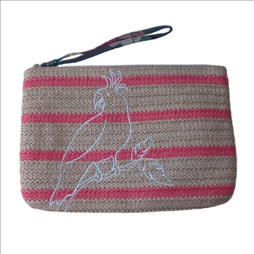 Vera Bradley Straw Beach Wristlet Parrot Design Zippered Bag
